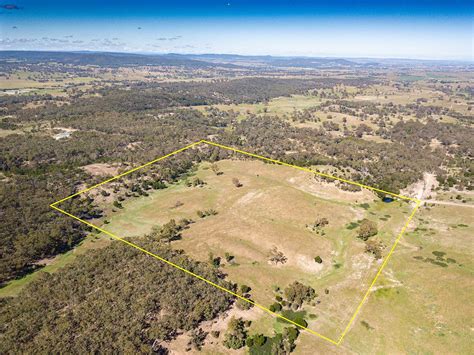 goulburn nsw  house  sale  domain