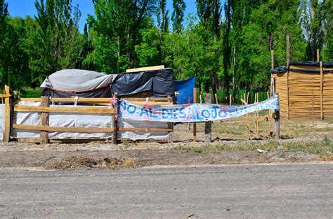 Proponen Reubicar A Familias Que Hace Seis Meses Hicieron Una Toma De