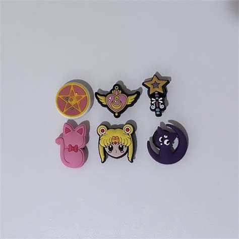 Croc Charm Jibbitz Sets Anime Demon Slayer Sanrio Kuromi Totoro Gudetama Minecraft