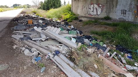 Rifiuti Abbandonati A Chi Tocca Rimuoverli Cia Puglia Non Agli