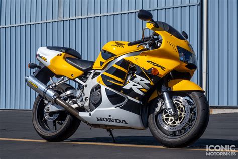 No Reserve – 1999 Honda CBR900RR – Iconic Motorbike Auctions