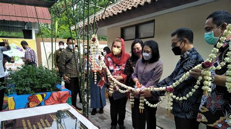 Resmikan Kebun Gizi Di Semarang Kepala Bkkbn Berharap Bisa Tekan Angka