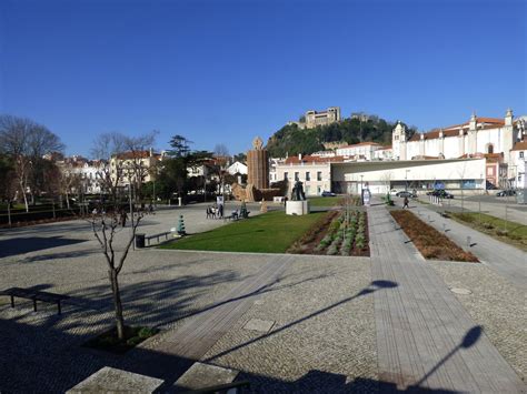 Praça Paulo Vi - Viajar e descobrir: Portugal - Leiria - Praça Paulo VI