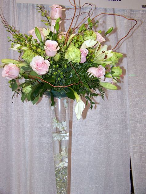 25 Stylish Tall Floor Vase Flower Arrangements 2024