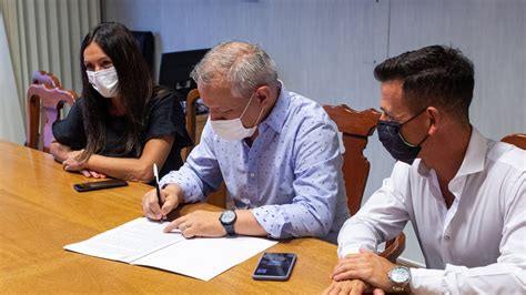 Firma De Contrato Para El Inicio De Nuevas Obras En El Campus De La