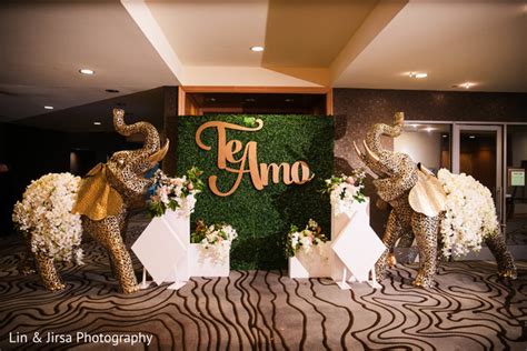 Incredible Indian Wedding Elephants Entrance Decor Photo 236479