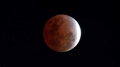 As Se Vio El Eclipse Lunar El Fen Meno M S Largo En Casi A Os