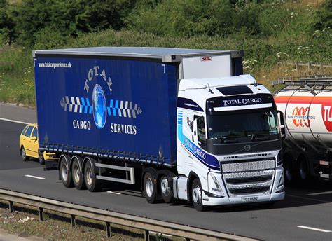 VGZ8682 Total Cargo Volvo FH 500 M5 Almondsbury 11 7 2022 Michael