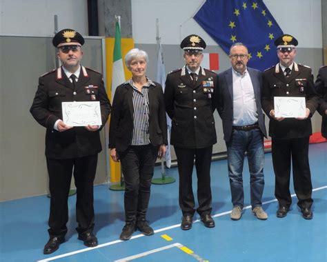 Lezioni Di Legalit A Scuola Con I Carabinieri