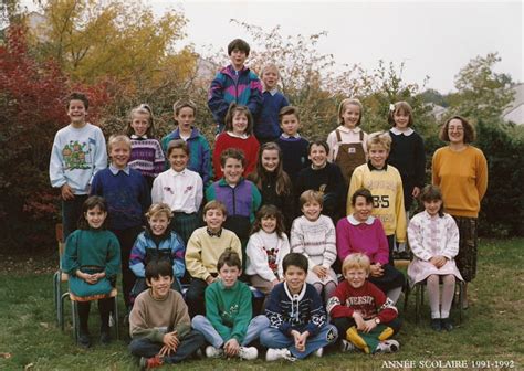 Photo De Classe Cm De Ecole Les Hauts De Saint Pierre Saint