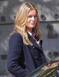 Rebecca Romijn Filming King Maxwell In Vancouver