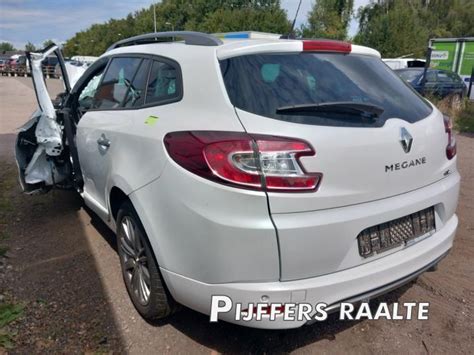 Renault Megane Iii Grandtour V Tce Salvage Vehicle White