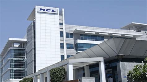 HCL Recruitment Drive 2023 Hiring Freshers for Analyst - KickCharm