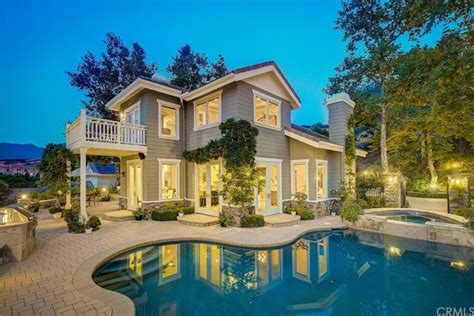 Luxury Home Features In Los Angeles Ca A Realtors Perspective Redfin