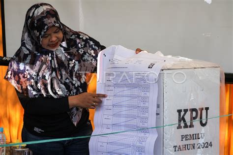 Rekapitulasi Perhitungan Suara Pemilu Di Makassar Antara Foto