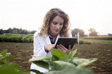 Careers in agriculture: the brave new world - The Farmer Magazine