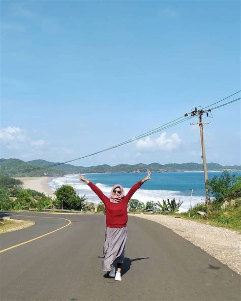 Pantai Soge Pantai Indah Di Pacitan Yang Mirip Great Ocean Road Di