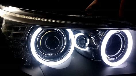 Bmw E Lci Facelift Xenon Headlight Retrofitted With Bicolor Opal Smd