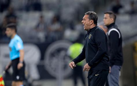 Luxemburgo Nega Atrito Elenco Do Corinthians Lance