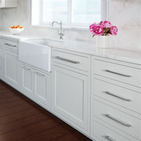 What Color Hardware For White Kitchen Cabinets