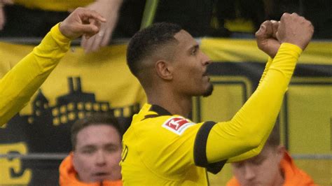 Euro round-up: Borussia Dortmund's Sebastien Haller scores first goal ...