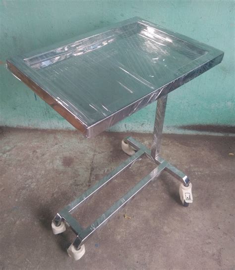 Silver Stainless Steel Mayo Trolley Medium At Rs In Chennai Id