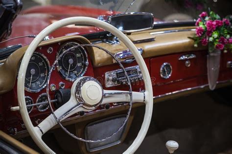 Vintage Classic Car Steering Wheel and Steering Wheel Stock Photo ...