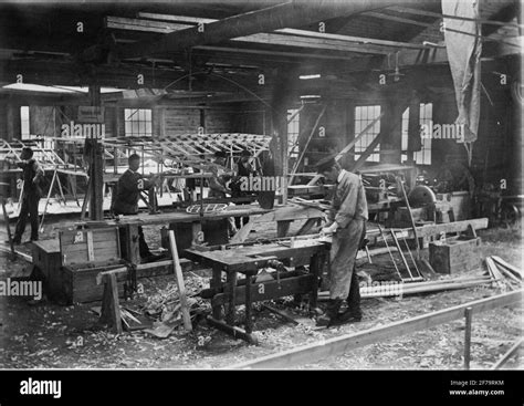 Flying Machine Manufacturing Stock Photo Alamy