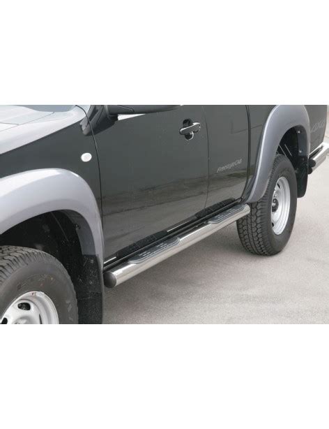 Pratique esthétique les marche pieds tubulaires acier Inox Mazda BT 50