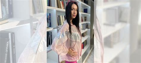 Винтажная ветровка в стиле 90-х купить в Москве с доставкой | Личные ...