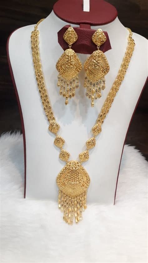 Pin By Arunachalam On Gold Gold Bridal Jewellery Sets Gold Jewellry