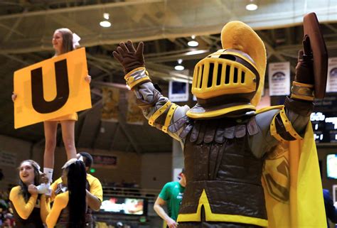 Valparaiso U. Drops Crusader as Mascot, Citing Ties to Hate Groups ...