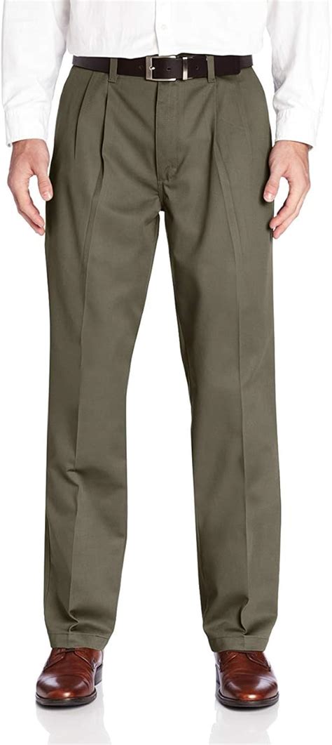 Wrangler Mens Riata Pleated Relaxed Fit Casual Pant At Amazon Mens