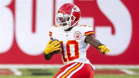 Fantasy Tracker: All 57.9 points for Tyreek Hill in Week 12 in 2020 NFL Season