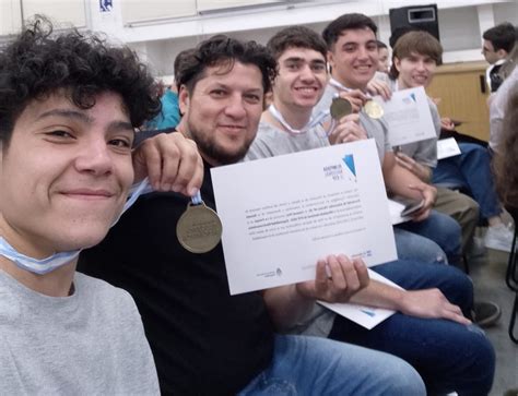 Brillante Desempe O De Alumnos De La Epet Ganaron Para