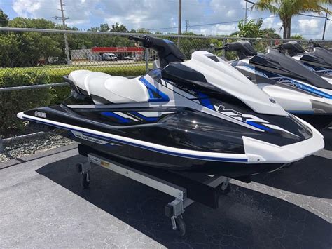 Yamaha Waverunners Vx Deluxe Riva Motorsports Miami