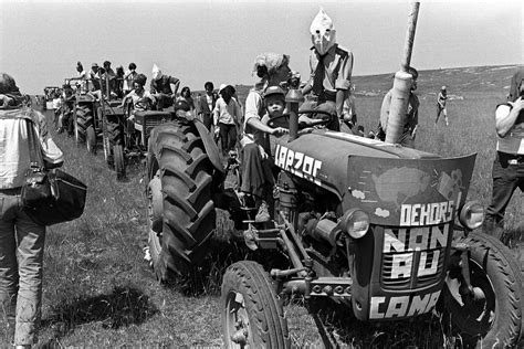 Lutte Du Larzac En Images Dix Ans De Bataille Contre Lextension Du