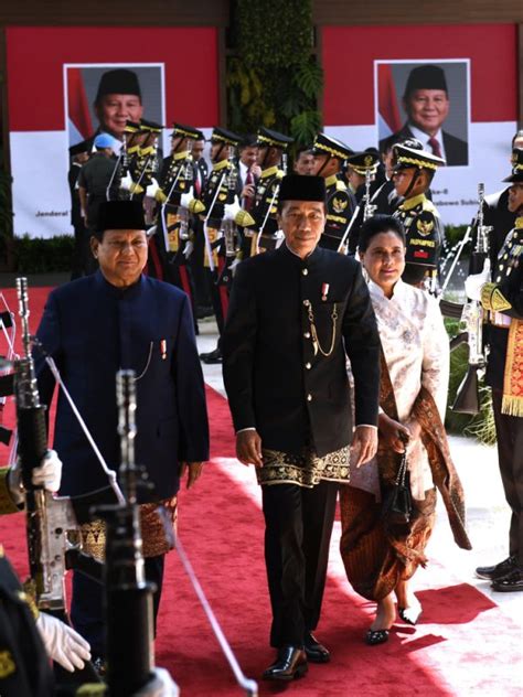 Jokowi Hadiri Pelantikan Prabowo Gibran Momen Solidaritas Dan Harapan