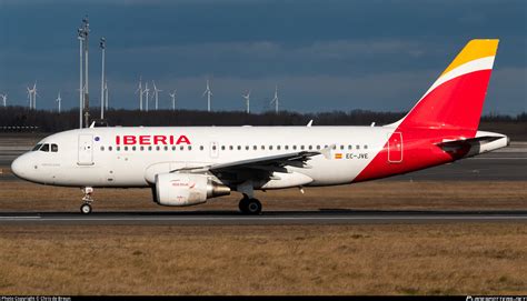 EC JVE Iberia Airbus A319 111 Photo By Chris De Breun ID 1036929