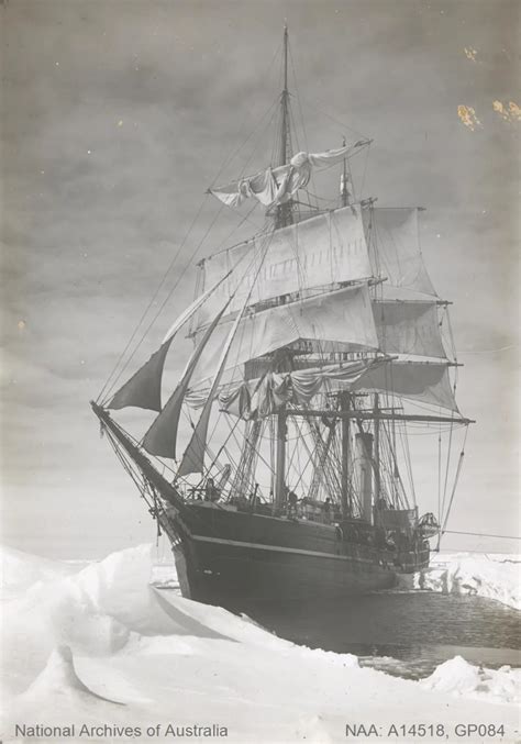 Rare Photos From Early Antarctic Expeditions Digitized for First Time ...