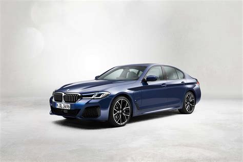 The New Bmw 530e Xdrive Sedan Phytonic Blue Metallic M Sport Package 05 2020