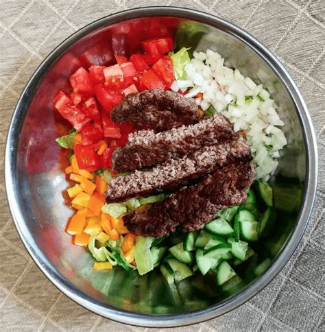 Burger Salad Recipe (Healthy Way To Enjoy a BBQ This Summer)