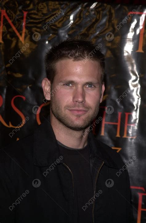 Tears Of The Sun Premiere Fame Celebrity Famous Photo Background And