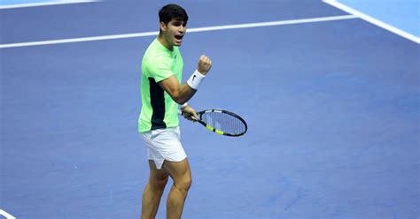 Atp Finals Carlos Alcaraz Meldet Sich Mit Sieg Ber Andrey Rublev