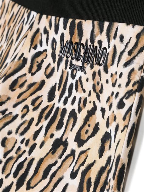 Moschino Leopard Print Short Shorts Farfetch