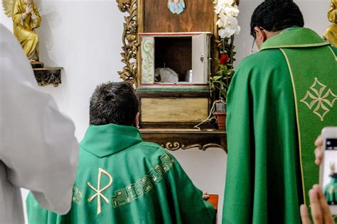 Padre Gilberto Pereira é empossado como novo Pároco de Estrela de