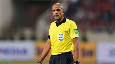 Wasit Ahmed Al Kaf Jadi Bahan Ejekan Global Usai Timnas Indonesia Vs