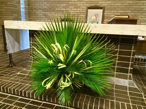 Palm Sunday Altar Arrangement Church Flower Arrangements Church Palm