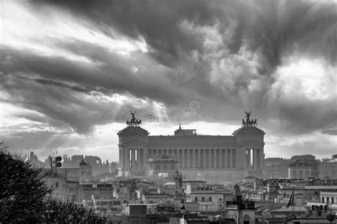 Stunning Grayscale Aerial View of Altar of the Fatherland in Rome ...