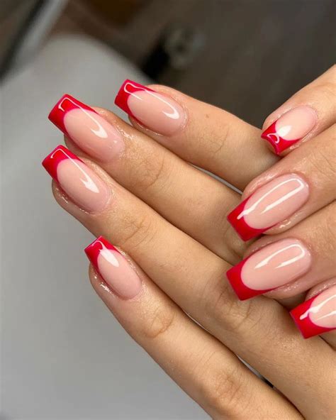 50 Red French Tip Nails You Need To Try This Month En 2024 Manicura